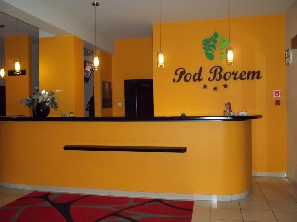 Zajazd Pod Borem Głogów Małopolski Kültér fotó